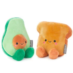 Hallmark Better Together Avocado And Toast Magnetic Plush, 5" -Home Decoration Sale Avocado and Toast Magnetic Plush 1KID2091 04