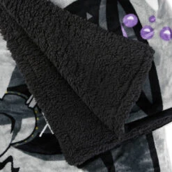 Hallmark Disney Hocus Pocus Black Flame Candle Blanket, 50x60 9 Hallmark Disney Hocus Pocus Black Flame Candle Blanket, 50x60 -Home Decoration Sale Hocus Pocus Black Flame Candle Fleece Blanket 1HGN1506 05