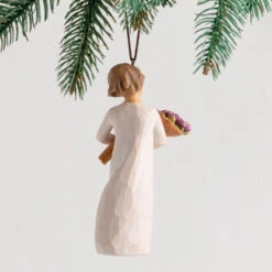 Willow Tree Surprise Tulip Bouquet Figurine Ornament, 4" H -Home Decoration Sale Willow Tree Figurine With Tulip Bouquet Ornament 28096 03